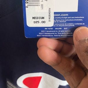 Dark blue Champion Tee-Shirt